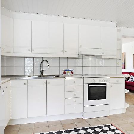 Вилла Charming Townhouse Истад Экстерьер фото