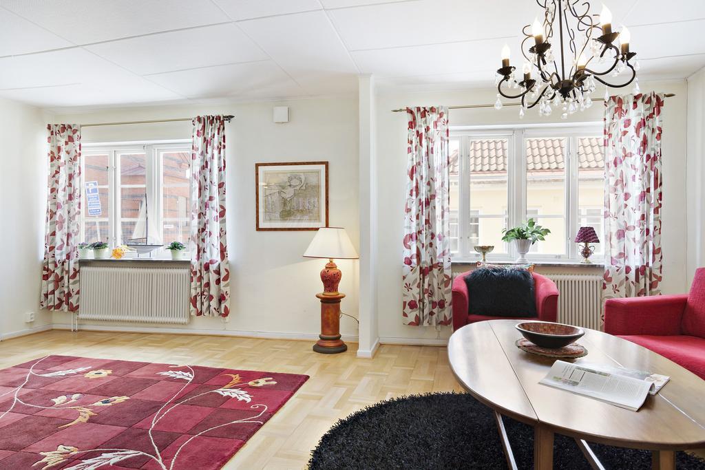 Вилла Charming Townhouse Истад Экстерьер фото